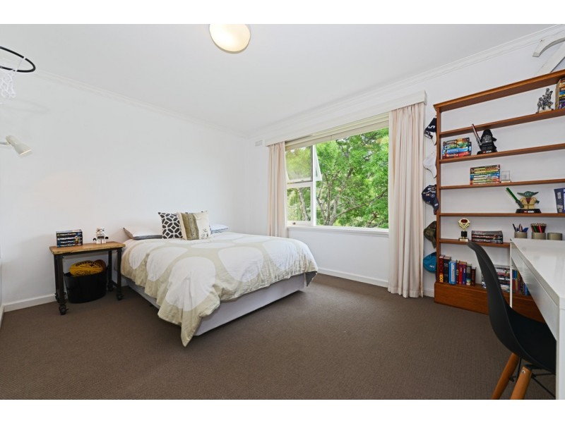 6 Woolton Place, Sandy Bay TAS 7005