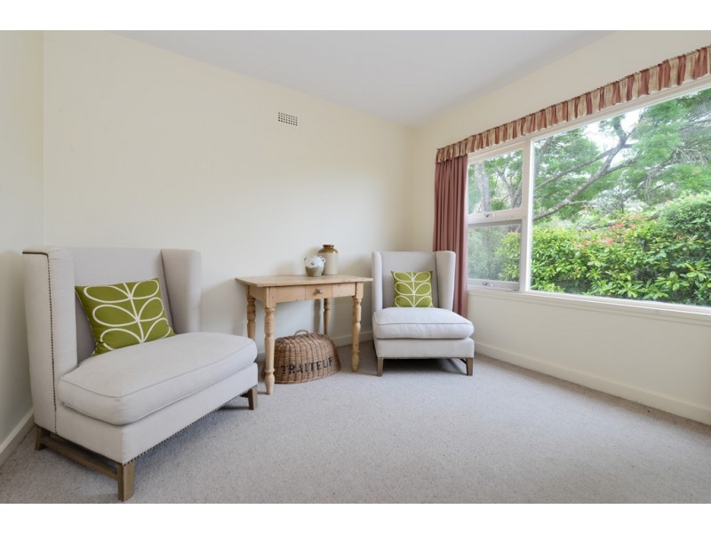 6 Woolton Place, Sandy Bay TAS 7005