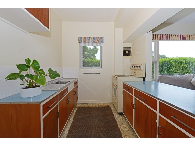 6 Woolton Place, Sandy Bay TAS 7005