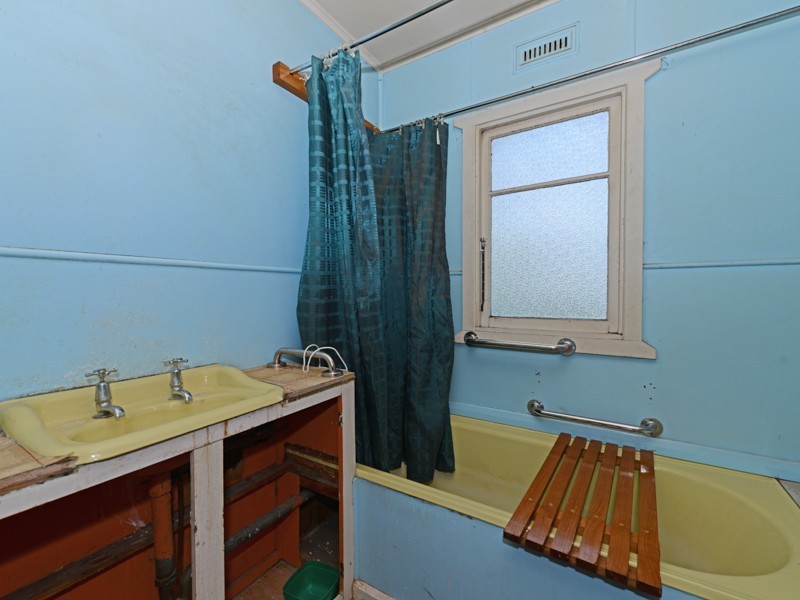 8 Seven Mile Beach Road, Seven Mile Beach TAS 7170