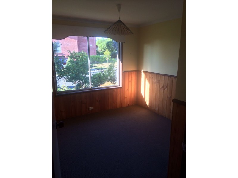 9 Woodlands Drive, Blackmans Bay TAS 7052