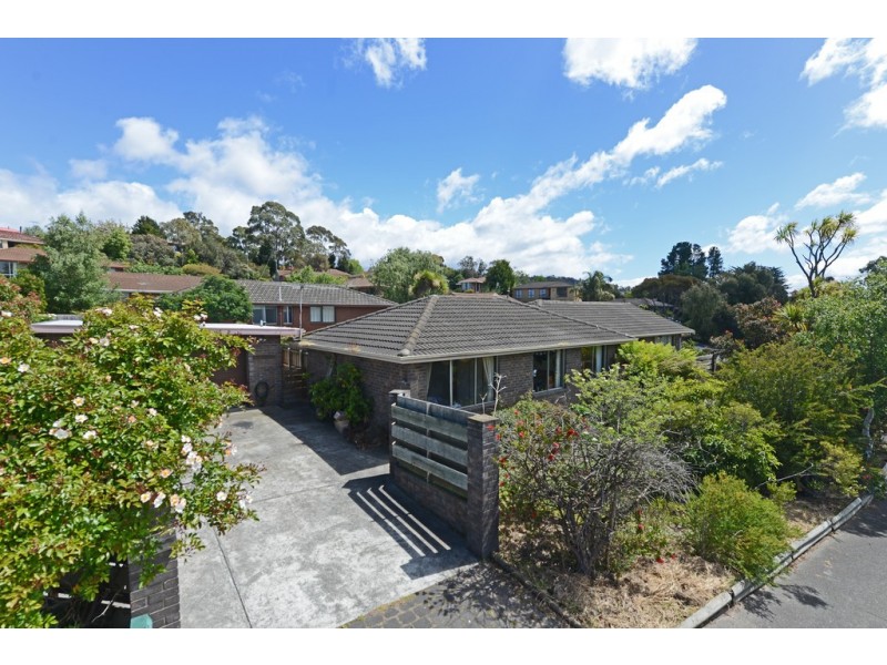 9 Woodlands Drive, Blackmans Bay TAS 7052