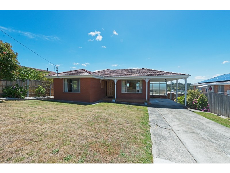 41 Carinya Street, Blackmans Bay TAS 7052