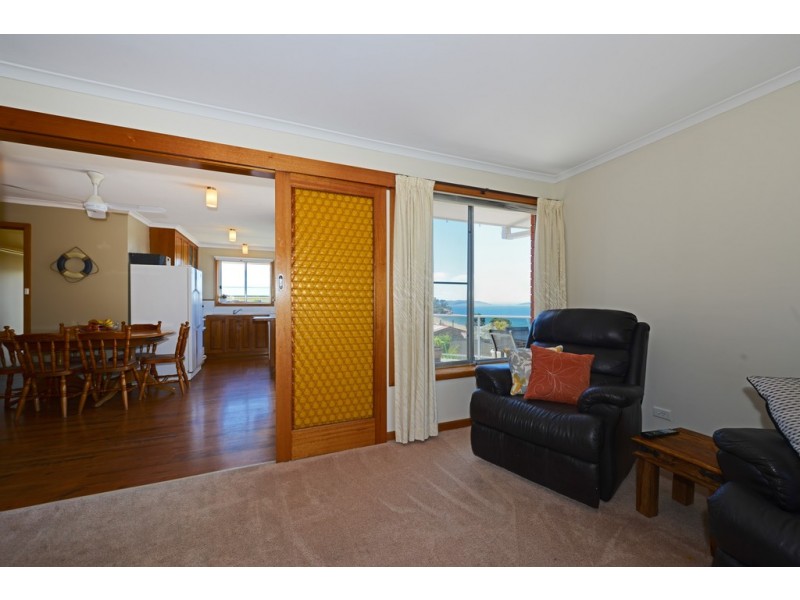 41 Carinya Street, Blackmans Bay TAS 7052