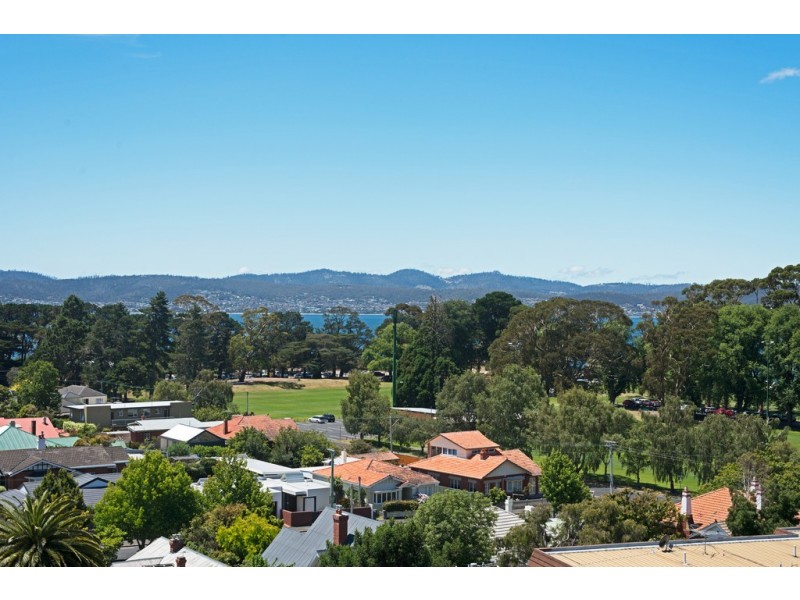 4/7A Chessington Court, Sandy Bay TAS 7005