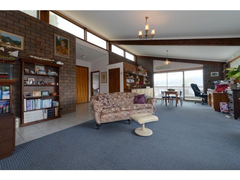 5 Dorset Drive, Kingston TAS 7050