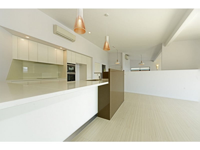 88 Esplanade, Rose Bay TAS 7015