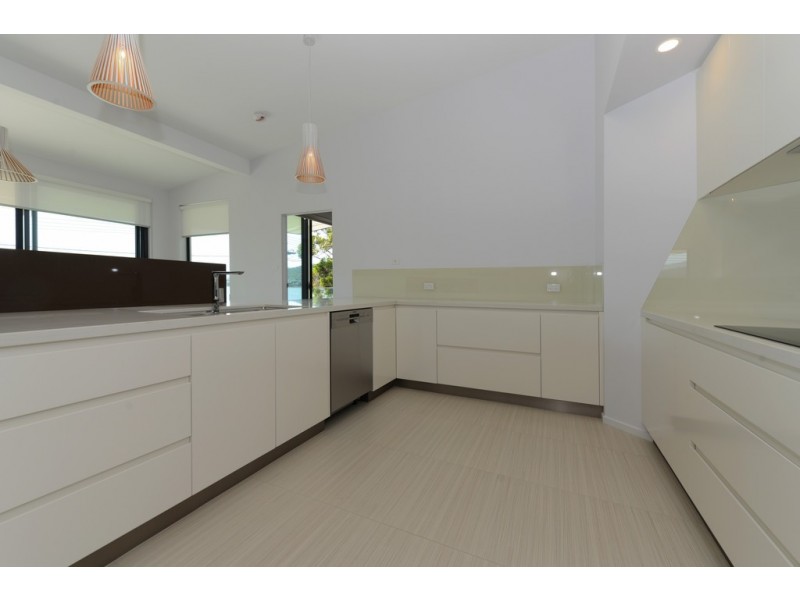 88 Esplanade, Rose Bay TAS 7015