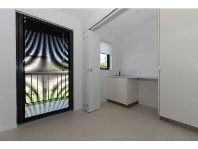 88 Esplanade, Rose Bay TAS 7015