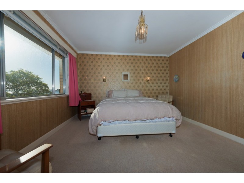 15 Baringa Road, Taroona TAS 7053