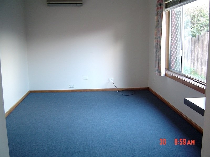 142 Augusta Road, Lenah Valley TAS 7008