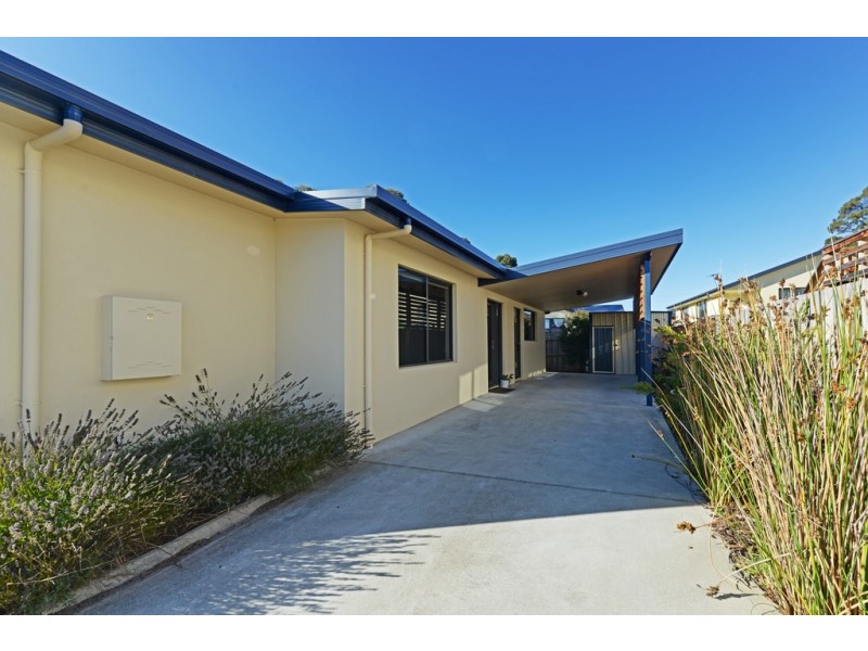 3 / 8-10 Lomandra Drive, Blackmans Bay TAS 7052