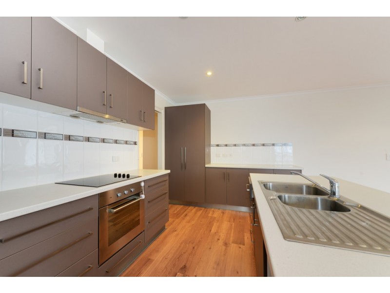 17 Brook Way, Kingston TAS 7050