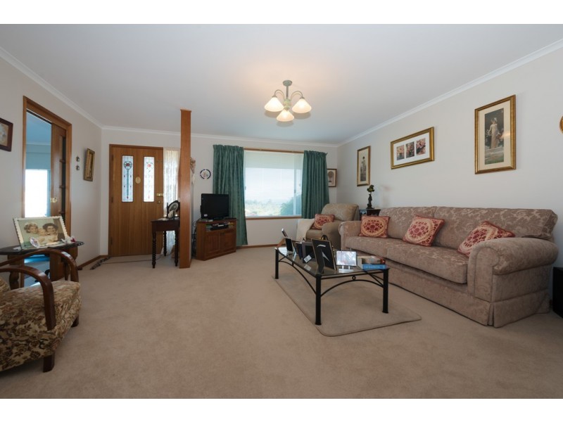 5 Celery Top Drive, Kingston TAS 7050