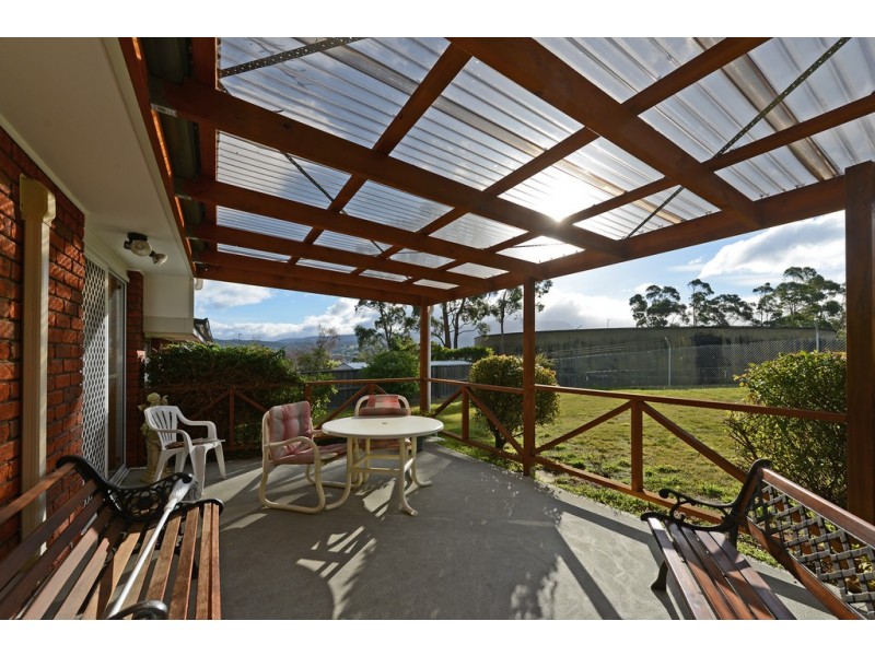 5 Celery Top Drive, Kingston TAS 7050