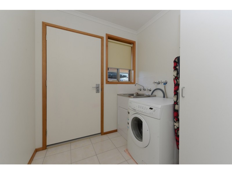 Unit 4 108 Beach Road, Margate TAS 7054