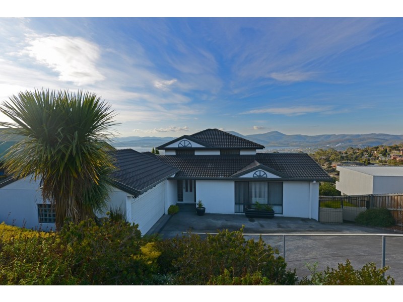11 Purdie Street, West Moonah TAS 7009