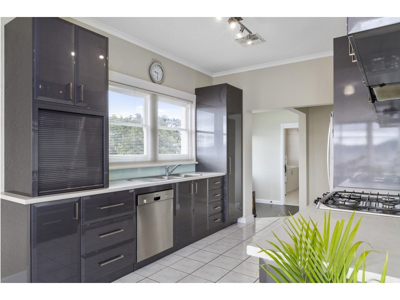 16 Haig Street, Lenah Valley TAS 7008