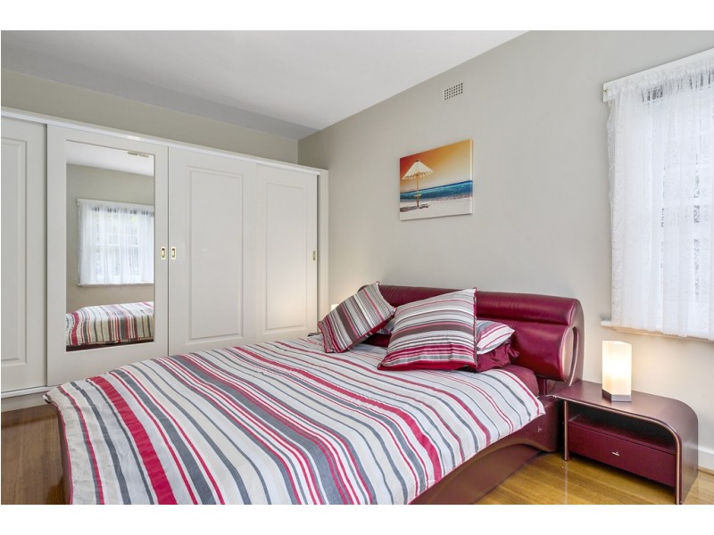 16 Haig Street, Lenah Valley TAS 7008