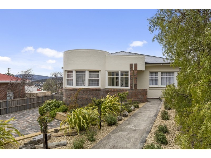 16 Haig Street, Lenah Valley TAS 7008