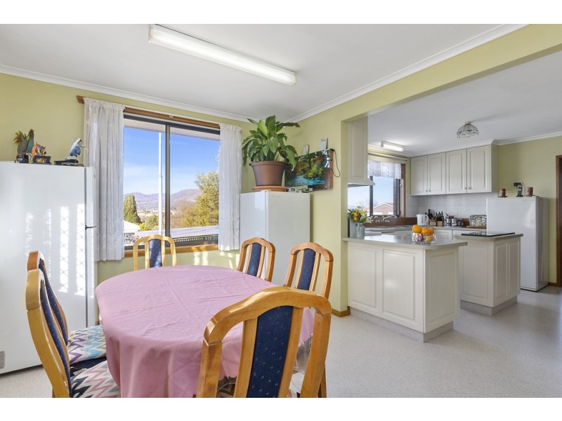 4 Eltham Place, Claremont TAS 7011