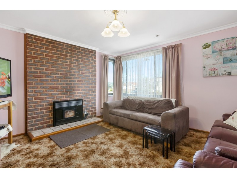 4 Eltham Place, Claremont TAS 7011