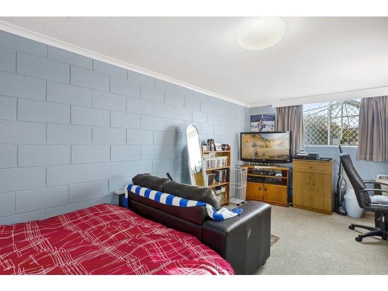 4 Eltham Place, Claremont TAS 7011
