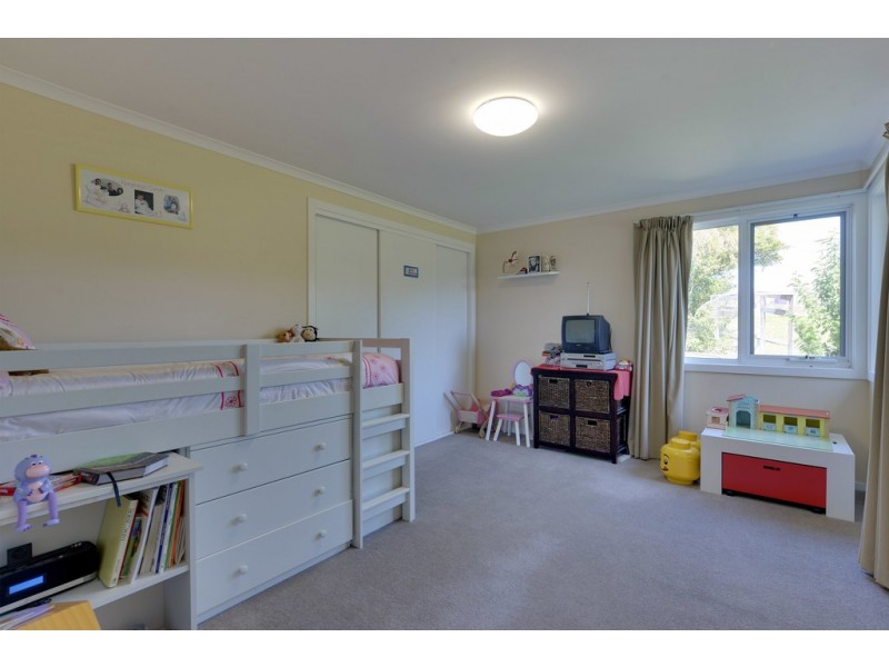 270 Leslie Road, Kingston TAS 7050