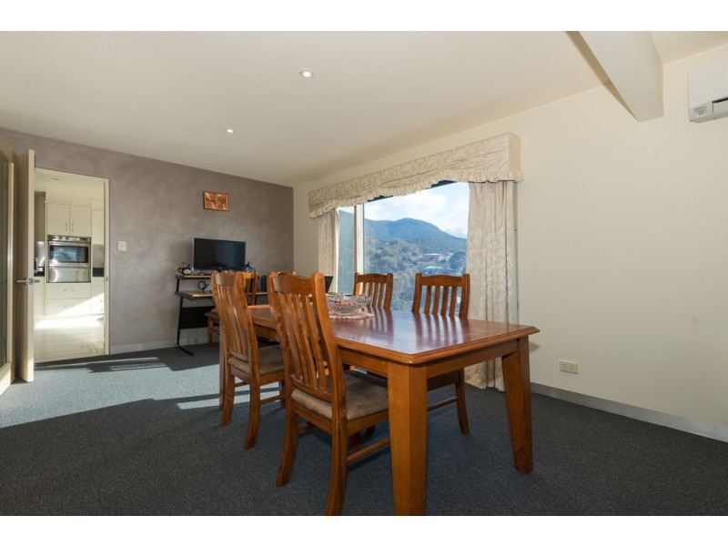 55 Rosehill Crescent, Lenah Valley TAS 7008