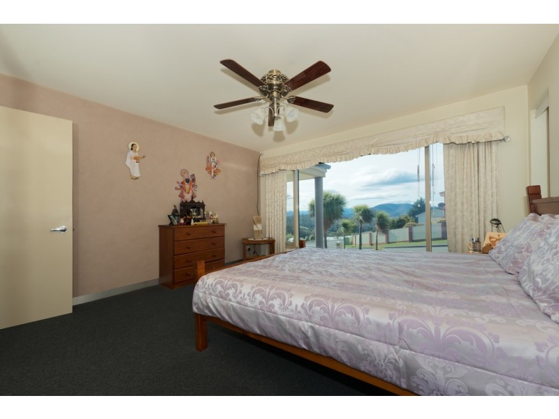 55 Rosehill Crescent, Lenah Valley TAS 7008