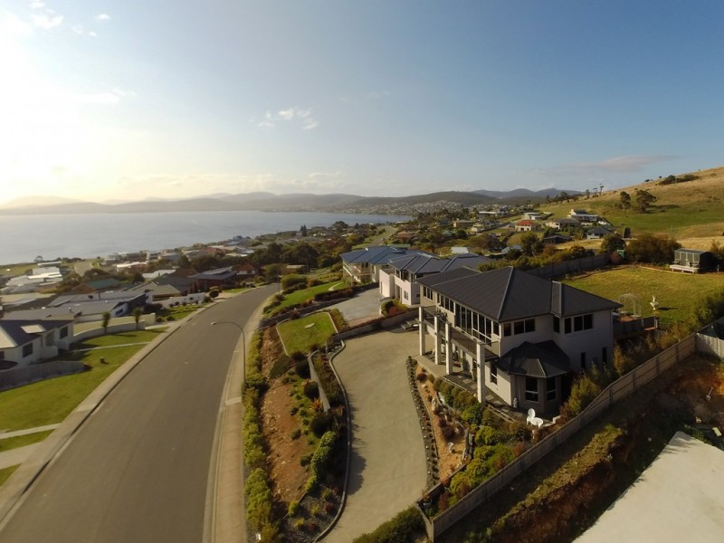 954 Oceana Drive, Tranmere TAS 7018