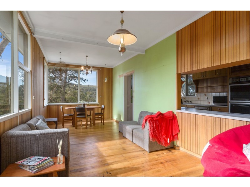 12 Roslyn Avenue, Kingston Beach TAS 7050