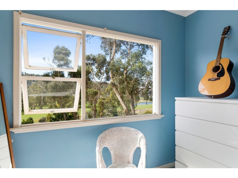 12 Roslyn Avenue, Kingston Beach TAS 7050