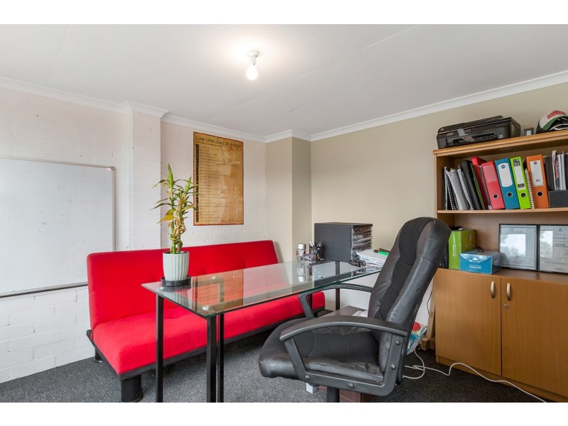 12 Roslyn Avenue, Kingston Beach TAS 7050