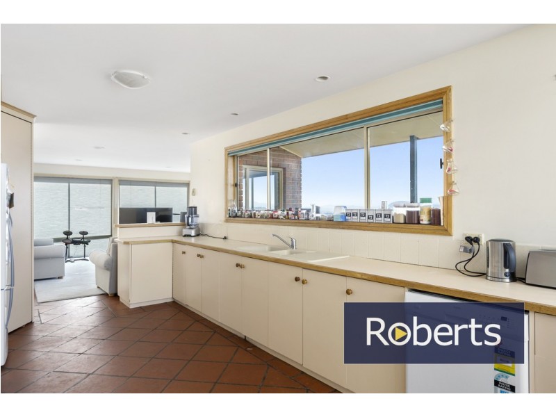 3 Lindeith Court, Sandy Bay TAS 7005