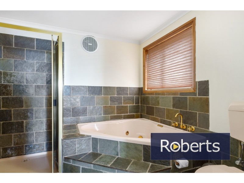 3 Lindeith Court, Sandy Bay TAS 7005