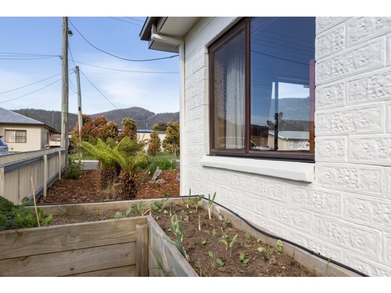 7 Oak Street, Huonville TAS 7109