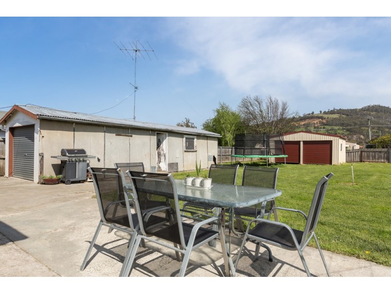 7 Oak Street, Huonville TAS 7109