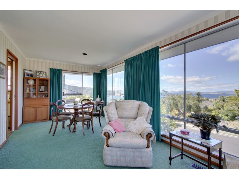 8 Kunama Drive, Kingston Beach TAS 7050