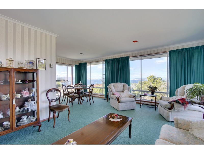 8 Kunama Drive, Kingston Beach TAS 7050