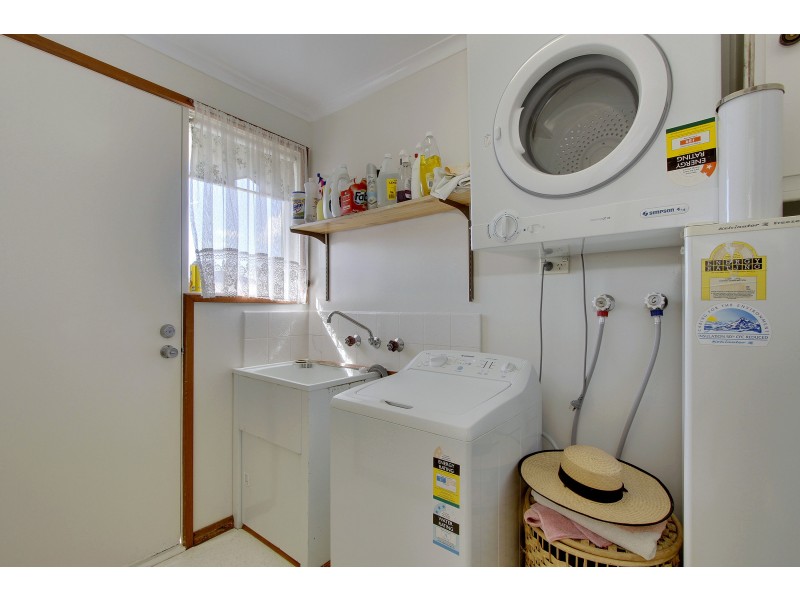 8 Kunama Drive, Kingston Beach TAS 7050