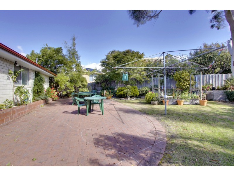8 Kunama Drive, Kingston Beach TAS 7050
