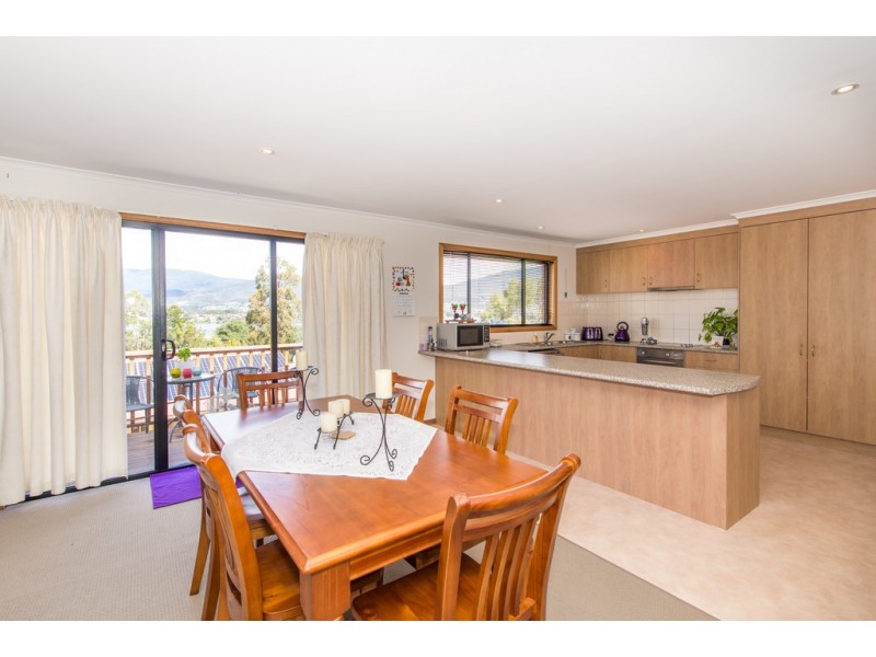 14 Grevillea Avenue, Old Beach TAS 7017