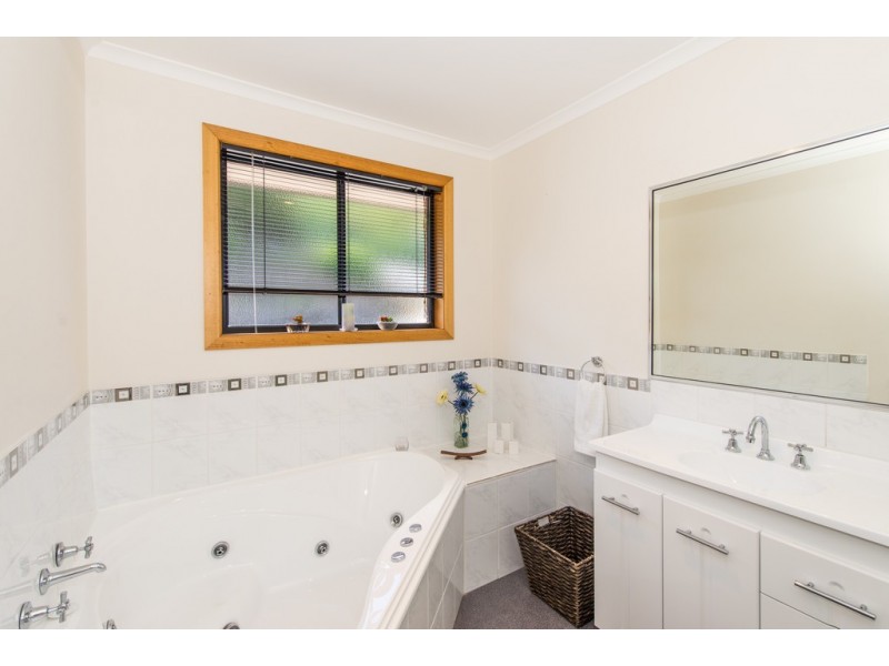 14 Grevillea Avenue, Old Beach TAS 7017