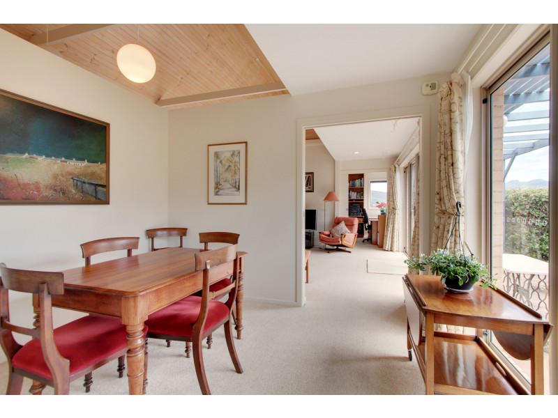 27 Scenic Drive, Kingston TAS 7050