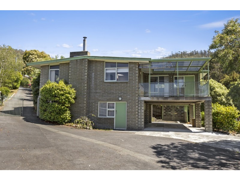 8 Orana Place, Taroona TAS 7053
