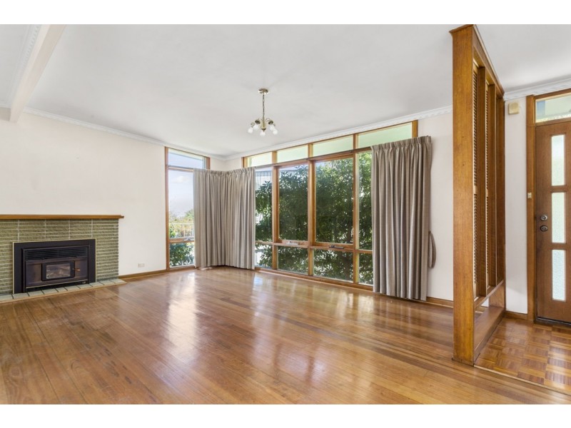 8 Orana Place, Taroona TAS 7053