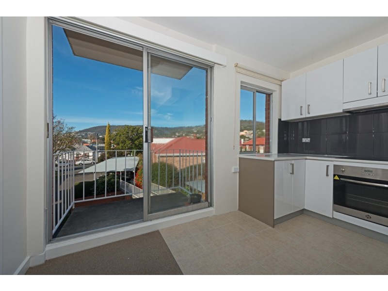Unit 8 7 View Street, Sandy Bay TAS 7005