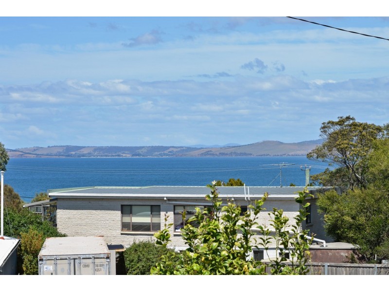 37 Ridge Road, Dodges Ferry TAS 7173