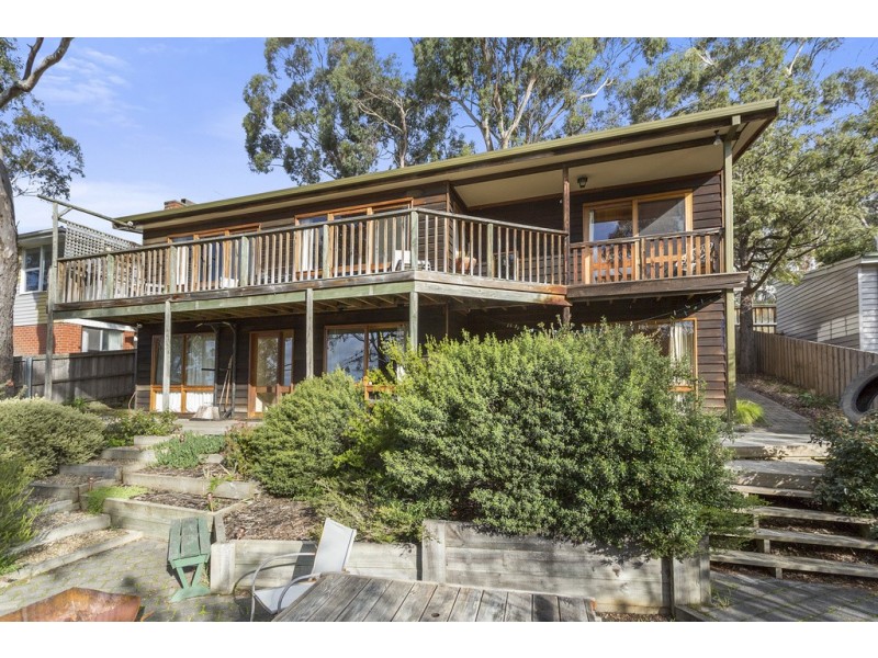 10 Roslyn Avenue, Kingston Beach TAS 7050